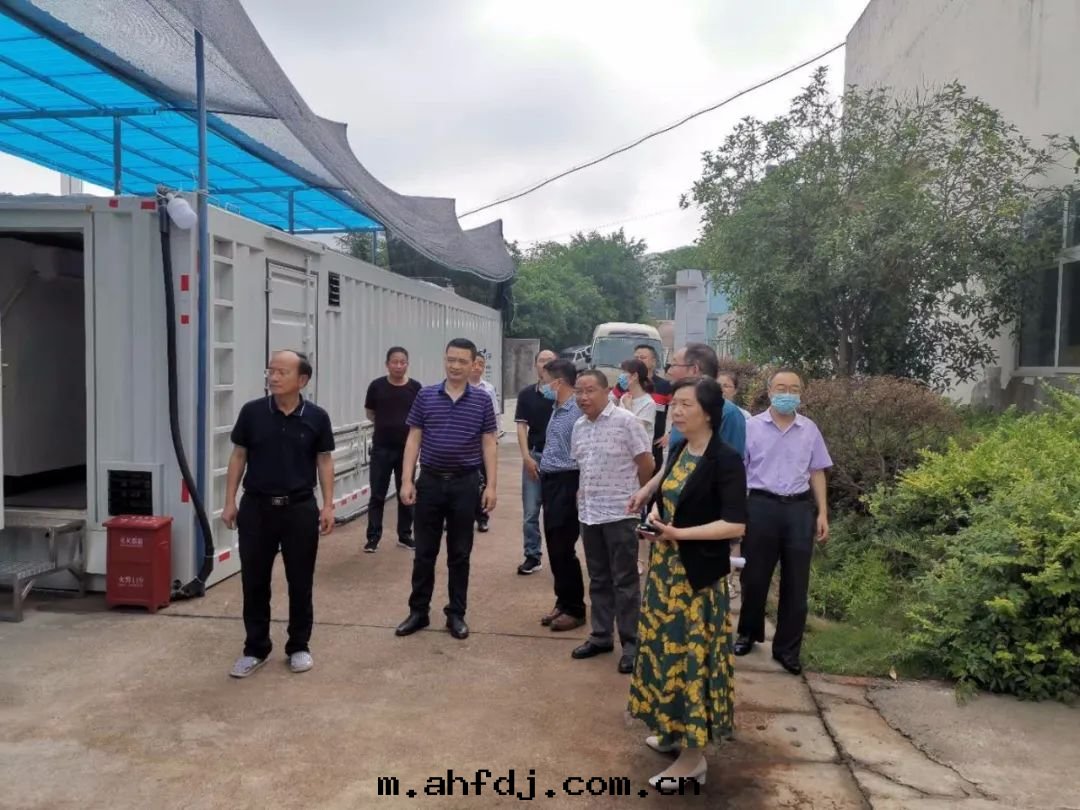 自(zì)貢市(shì)人(rén)大(dà)、市(shì)城(chéng)管(guǎn)局(jú)、市(shì)财政(zhèng)局(jú)等領導一(yī)行莅臨碩特(tè)环保項目現(xiàn)场(chǎng)考察指導