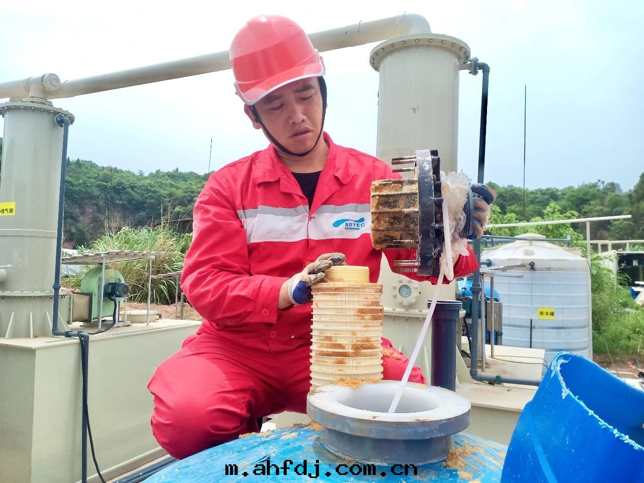 向(xiàng)優秀看(kàn)齊，與(yǔ)榜樣(yàng)比肩|五(wǔ)月(yuè)優秀員工名(míng)單出炉