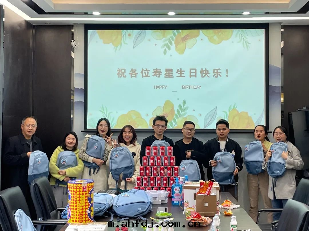 【SOTEC 生(shēng)日(rì)会】仲春共(gòng)綠(lǜ)意(yì)，碩特(tè)慶新(xīn)辰